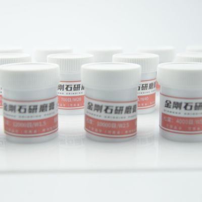 Experimente o poder da XINRUI-PASTE para usinagem de ferramentas abrasivas