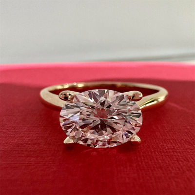 Anel de diamantes de laboratório de 18K e anel de casamento de ouro